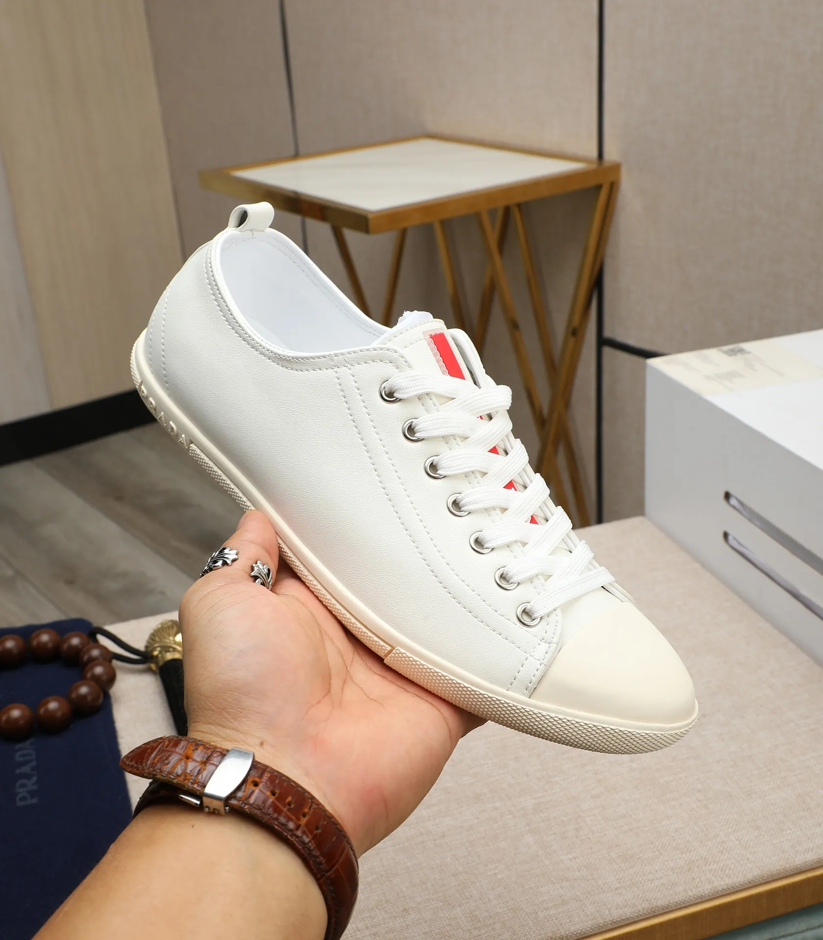 Men's men's shoes💰440🌹🌹[PRADA—Prada] 2024 latest model🙈original replica! 👟👟👟The uppers are made of top-notch workmanship from Italy🇮🇹Imported calfskin❗️Genuine leather lining@Suitable for travel, the original version has an enlarged engraved sole, making it suitable for all kinds of travel, showing low-key luxury. Let quality speak for itself. Color: Size: 38-44